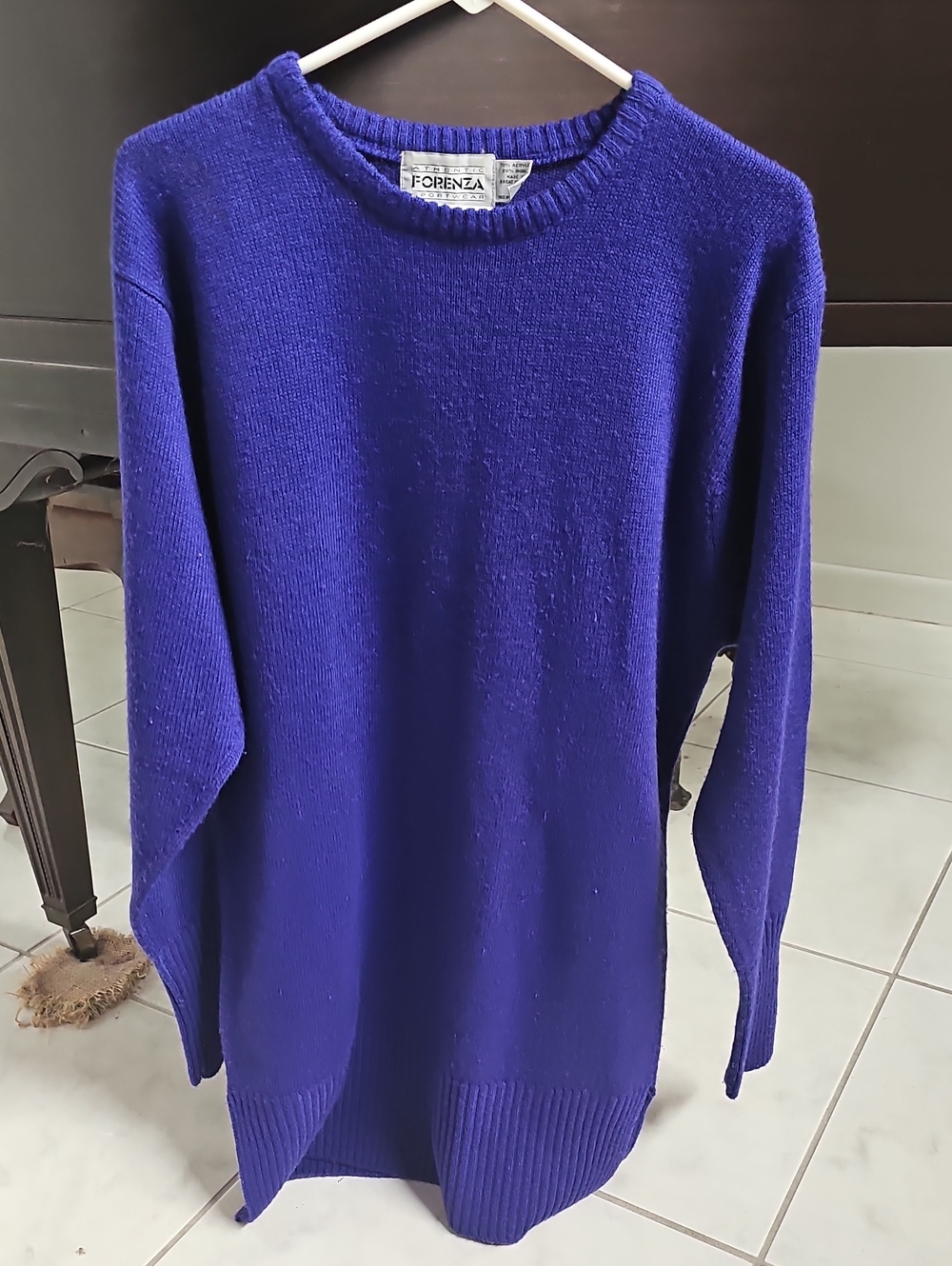 Forenza Deep Blue Acrylic Crewneck Sweater